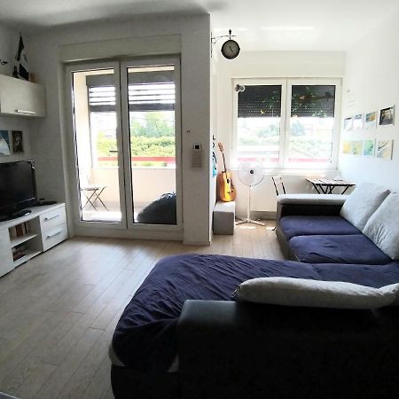 Theos Atelier Self Check In Apartment W Free Private Parking Zagreb Ngoại thất bức ảnh