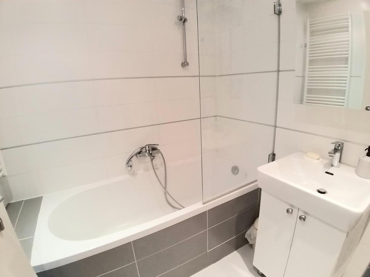 Theos Atelier Self Check In Apartment W Free Private Parking Zagreb Ngoại thất bức ảnh